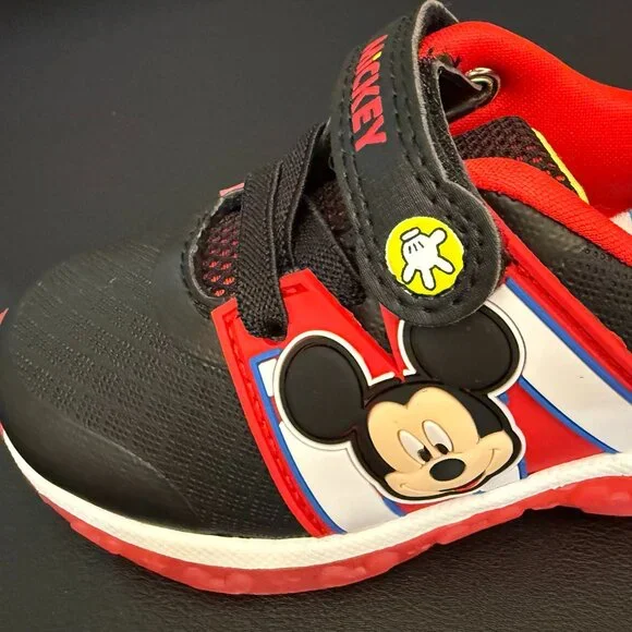 Disney Mickey Mouse Light Up Sneakers TODDLER BOY SIZE 12 NEW - Picture 4 of 10